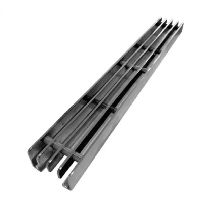 Ralo Slim Premium | Linha Ralos para Piscina em aço inox | Ominia Inoxx